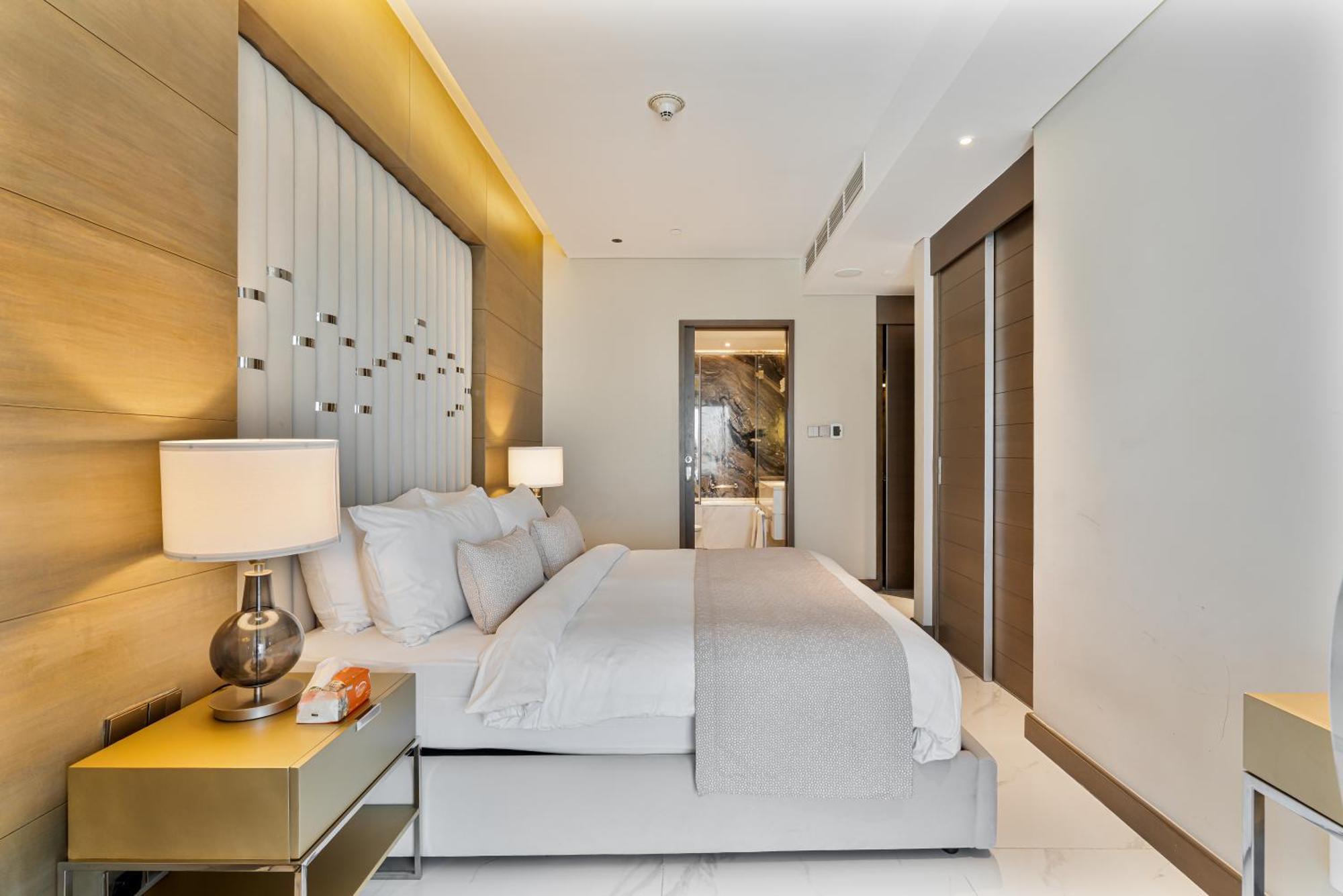 High Floor At The Mall Residences - Kempinski